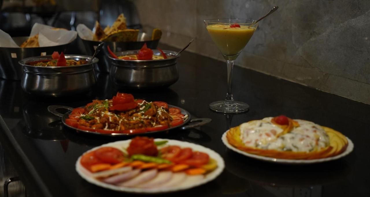 Hotel Shanti Sagar Kharar 외부 사진