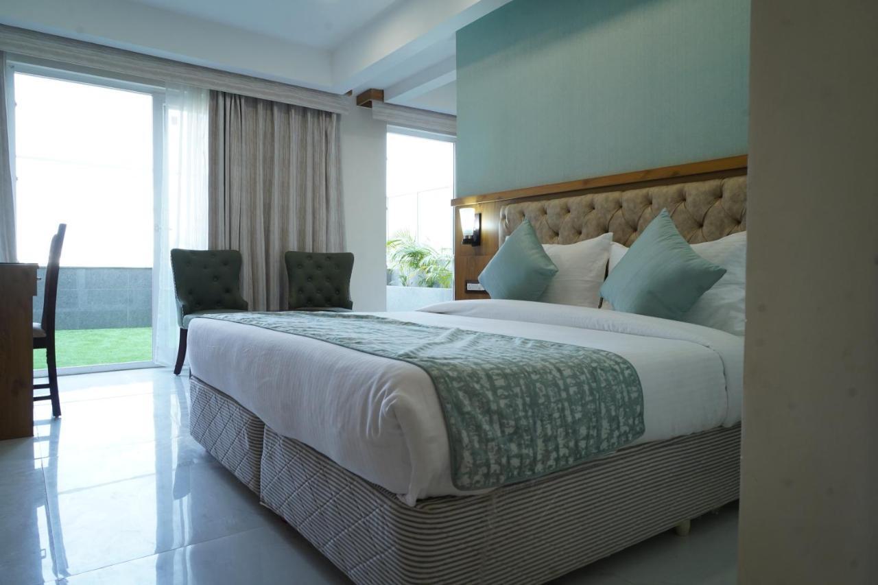 Hotel Shanti Sagar Kharar 외부 사진