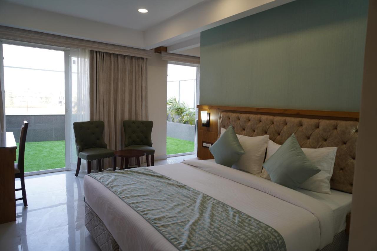 Hotel Shanti Sagar Kharar 외부 사진