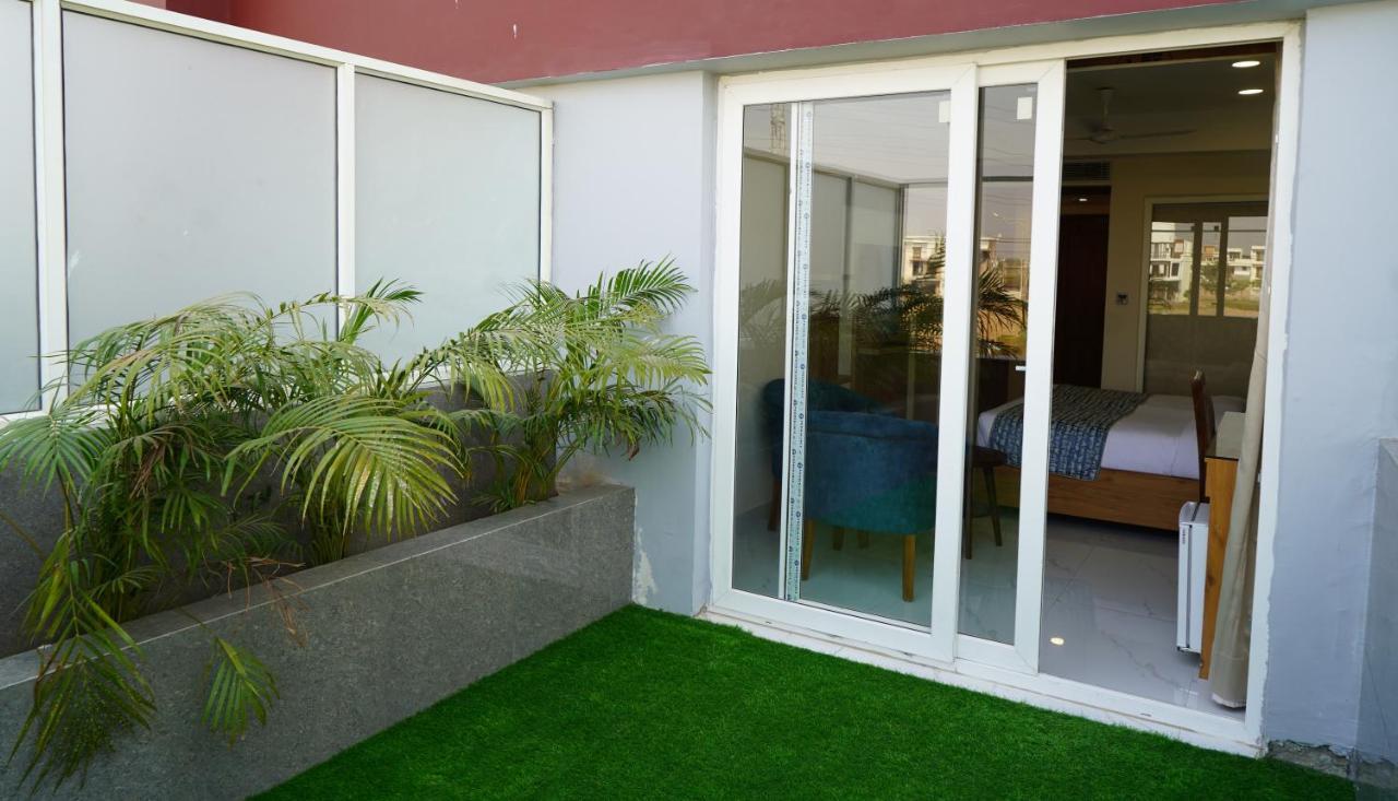 Hotel Shanti Sagar Kharar 외부 사진